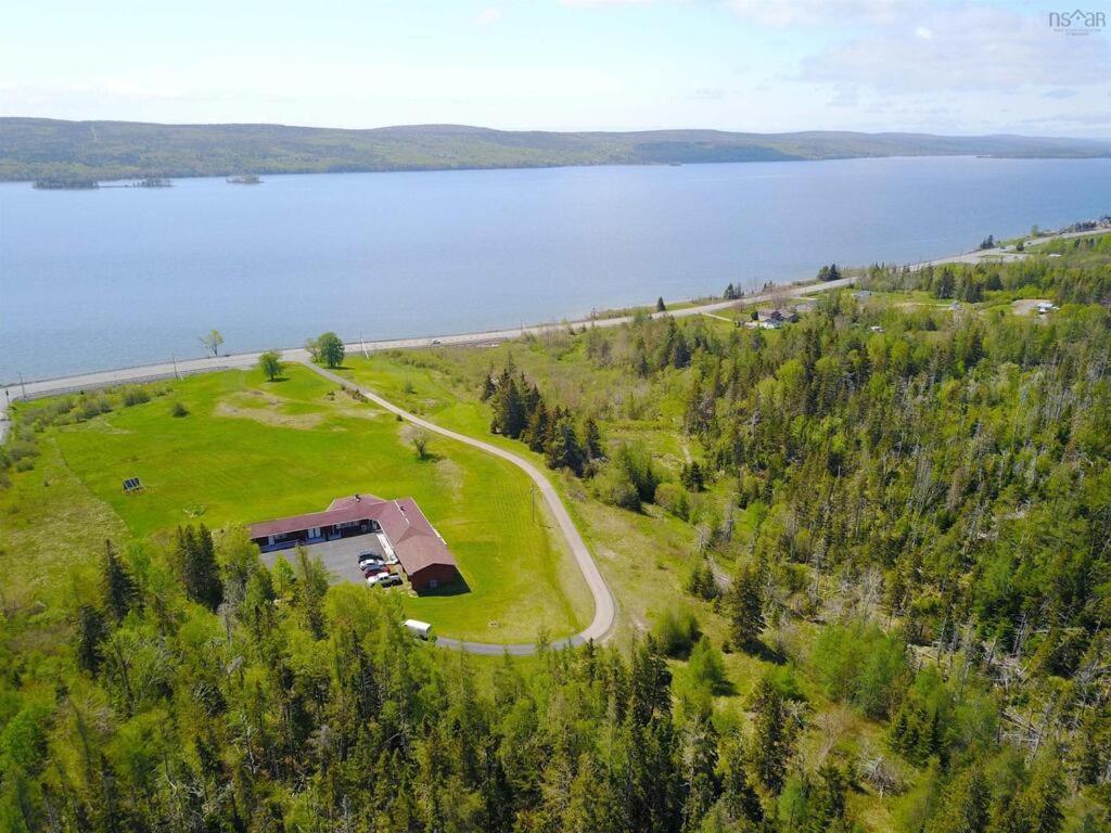 Baddeck Inn Εξωτερικό φωτογραφία