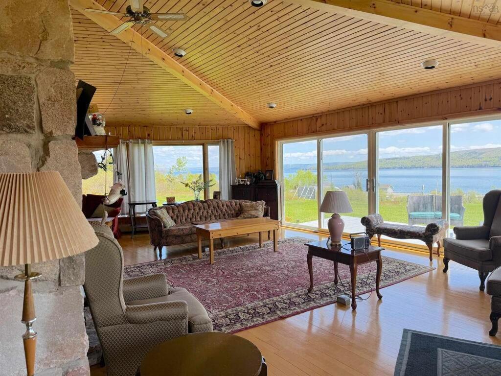 Baddeck Inn Εξωτερικό φωτογραφία